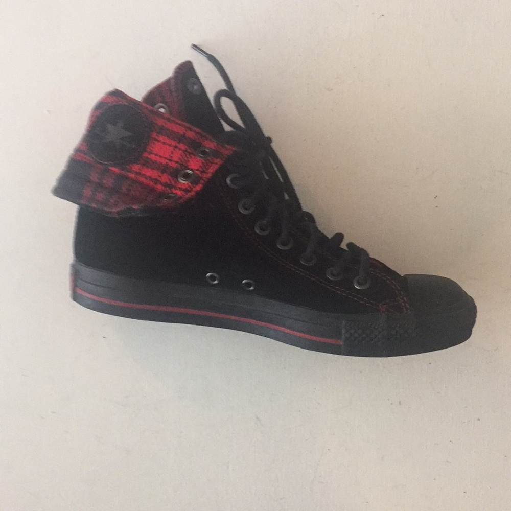 Converse Fold Over Lace Up Sneakers